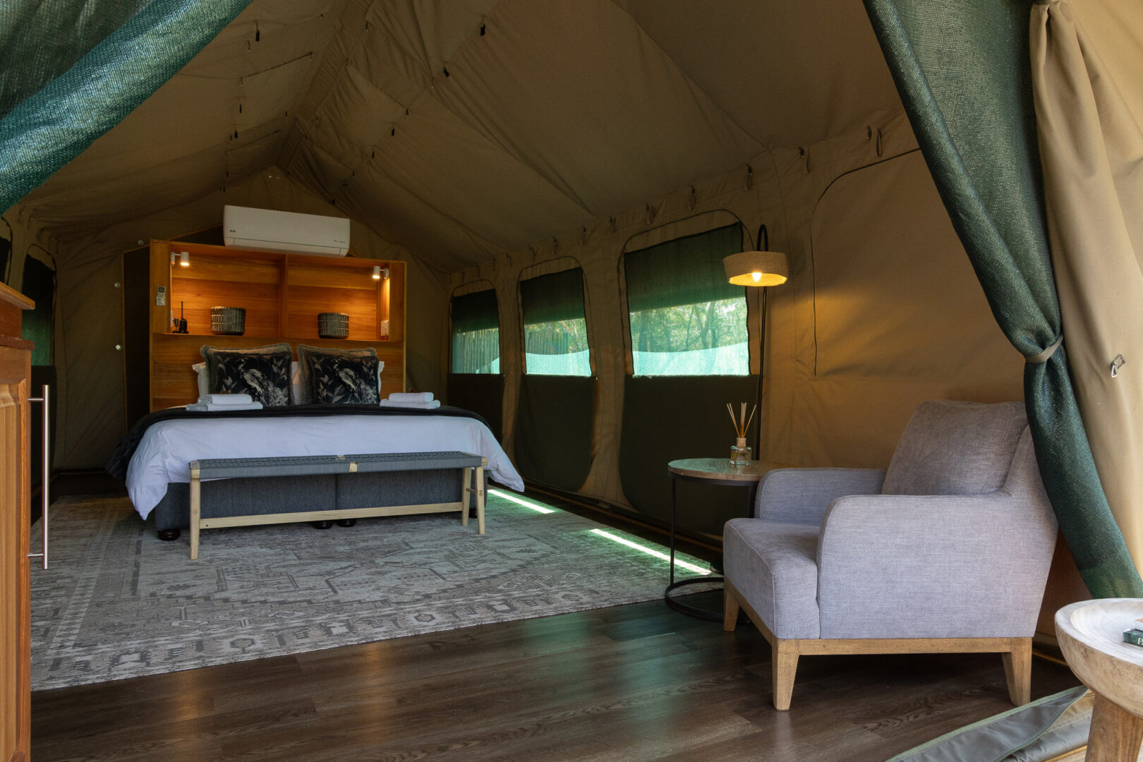 LangaLangaRoom1213 9